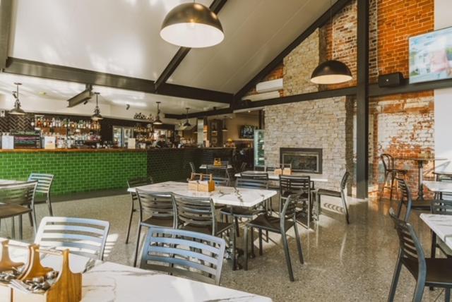 Victoria Hotel Toodyay Bagian luar foto